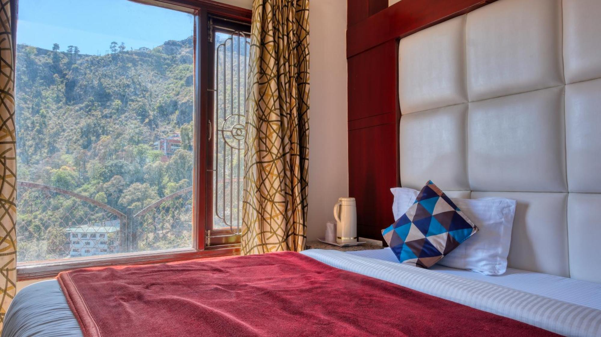 Basera Hotel Mussoorie Exterior foto